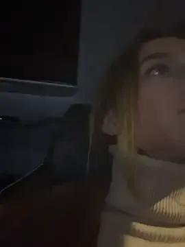 -AngelAri- from StripChat