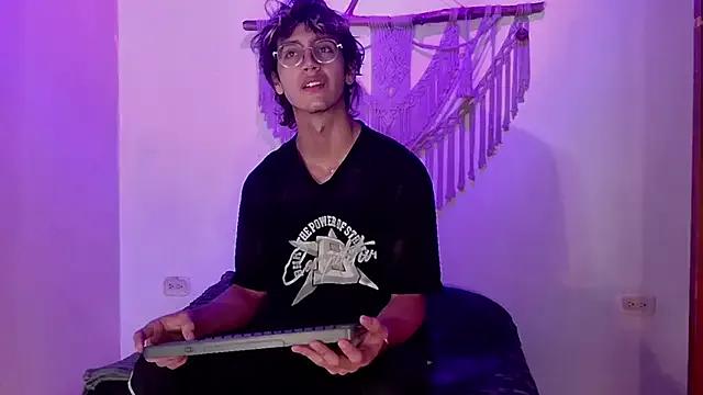 2006_tgn from StripChat