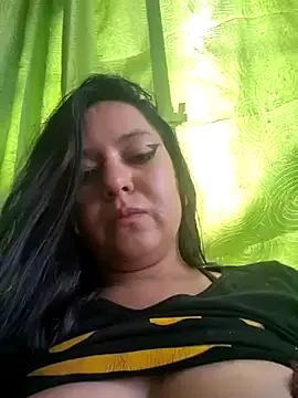 Abbyjoness21 on StripChat 