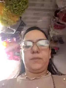 Abbyjoness21 on StripChat 