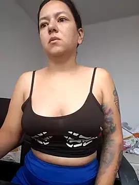 Abbyjoness21 on StripChat 