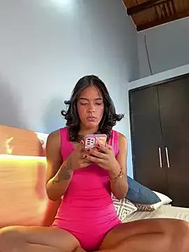 AgataDoll on StripChat 