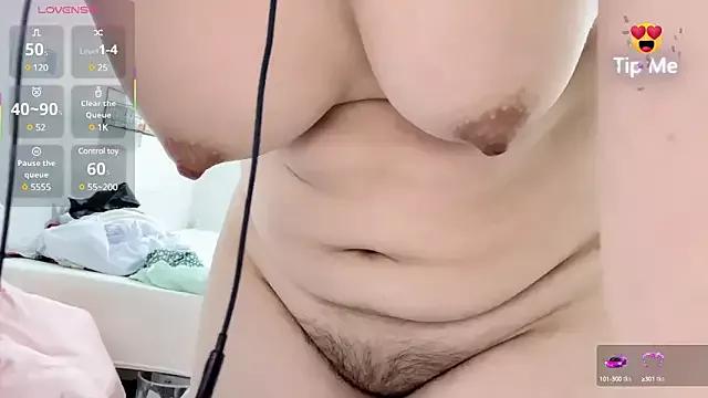 aimi-bb on StripChat 