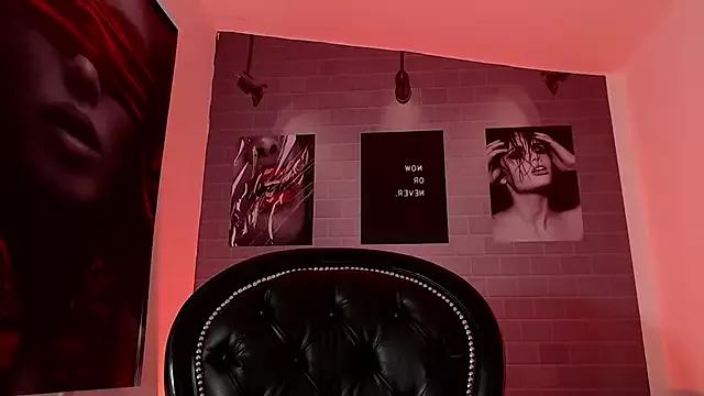 aleesha_cameron02 on StripChat 