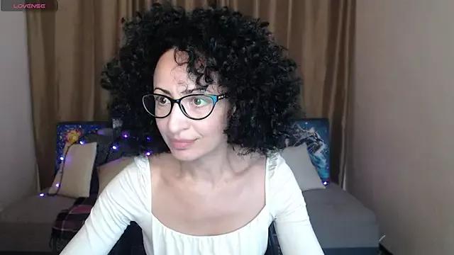 Arianasweety23 on StripChat 