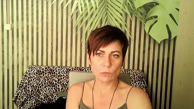 Ashley_Brookss from StripChat