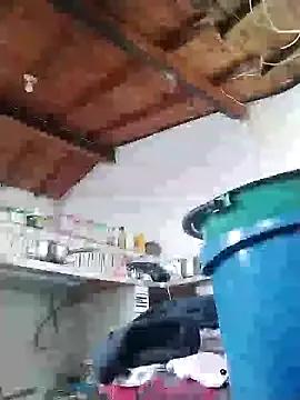 Bigassmommy_x from StripChat