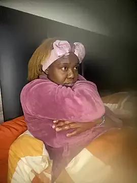 Bootytinah from StripChat