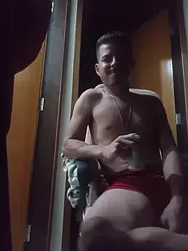 Caiomoretto from StripChat