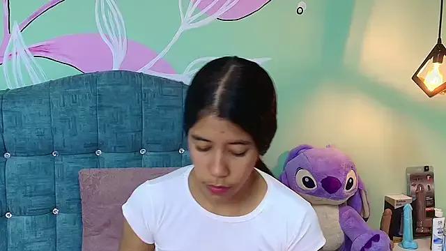 Connie_Bell on StripChat 