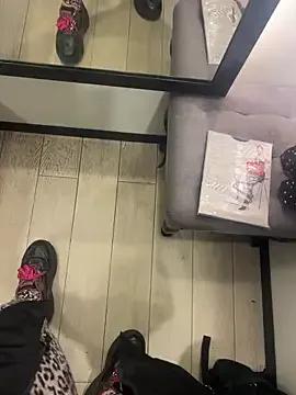 CrazzyChicks from StripChat