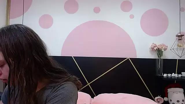 DanniAbbey on StripChat 