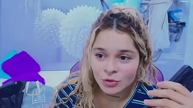 ESMERALDA-BLUE from StripChat