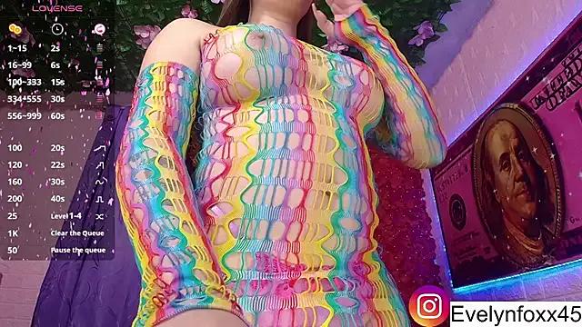 eve_foxx on StripChat 