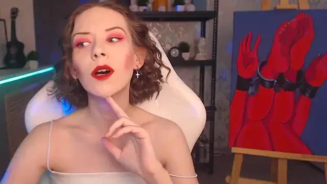 FascinatingEyess from StripChat