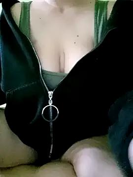 Helga_Moon from StripChat