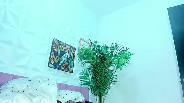 Hellen_Sky on StripChat 