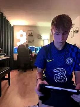 InnocentGuysOF from StripChat