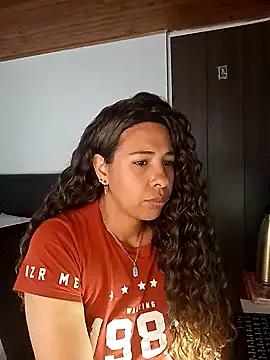 IVONNE_COLLINS33 from StripChat