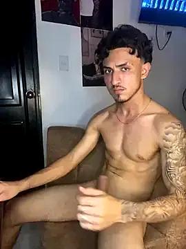 Kriss_Edwards from StripChat