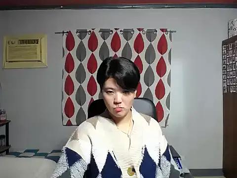 lady_fingertips from StripChat