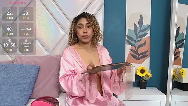 Lana-Gross on StripChat 