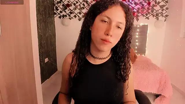 Lilith_Miller21 on StripChat 