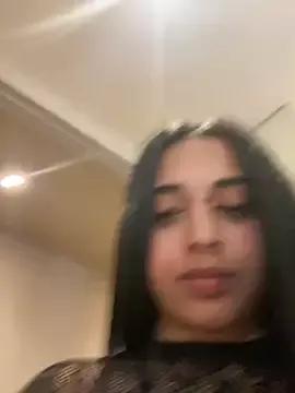LilMisIndianx on StripChat 