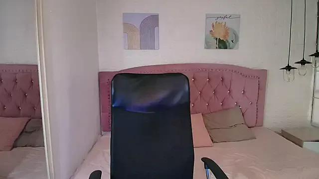 Lily_tk on StripChat 