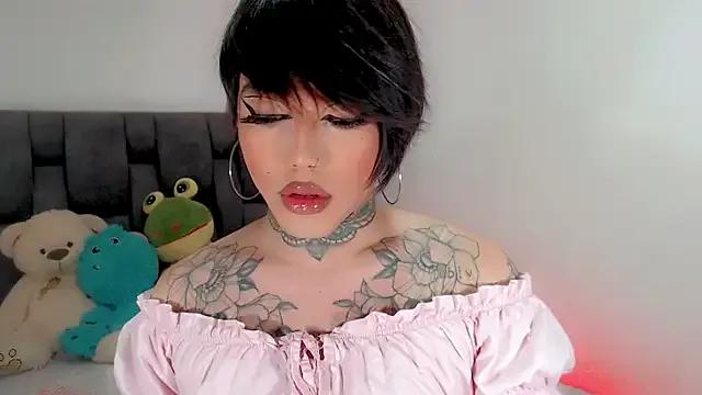 little_star_porn on StripChat 