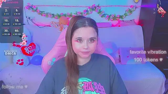 Lolisuccub from StripChat