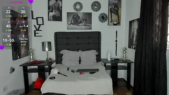 LunarisSmith from StripChat