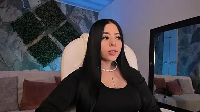 Maaiitee on StripChat 