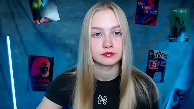 MademoiselleCl from StripChat