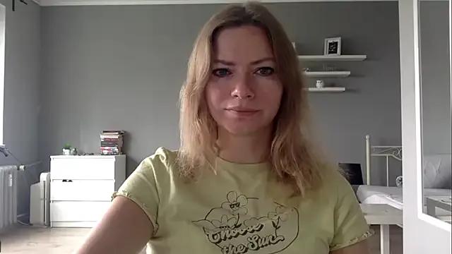 MillieShow from StripChat