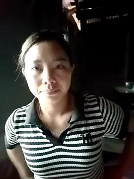 milo123-xx from StripChat