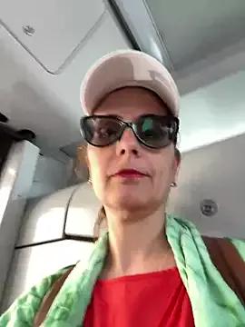 NataKitten on StripChat 