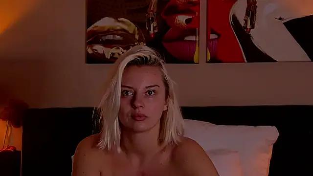 NataliaVelour from StripChat