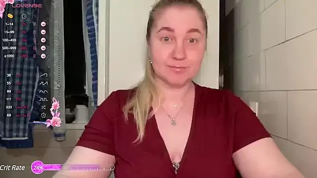 ollydoll92 on StripChat 