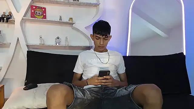 PRETTY_SEX1 from StripChat