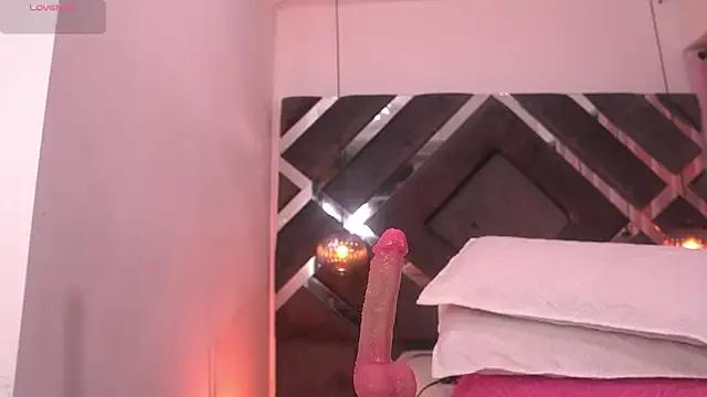 sam_lewins from StripChat