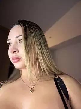 SaraFerreira on StripChat 