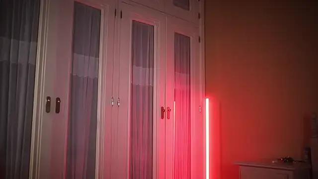 suzysuza from StripChat