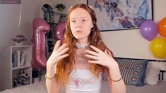 ZaraBluitt on StripChat 